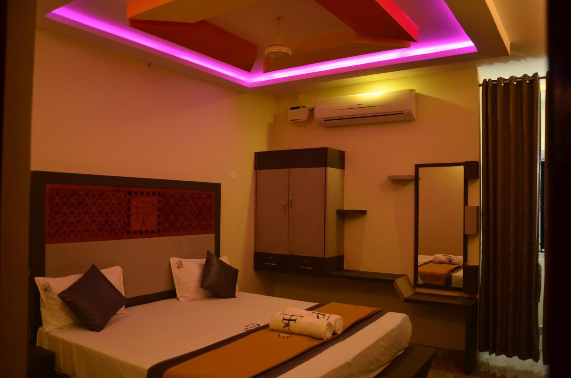 Hotel Panchavarnaa Rāmeswaram 外观 照片