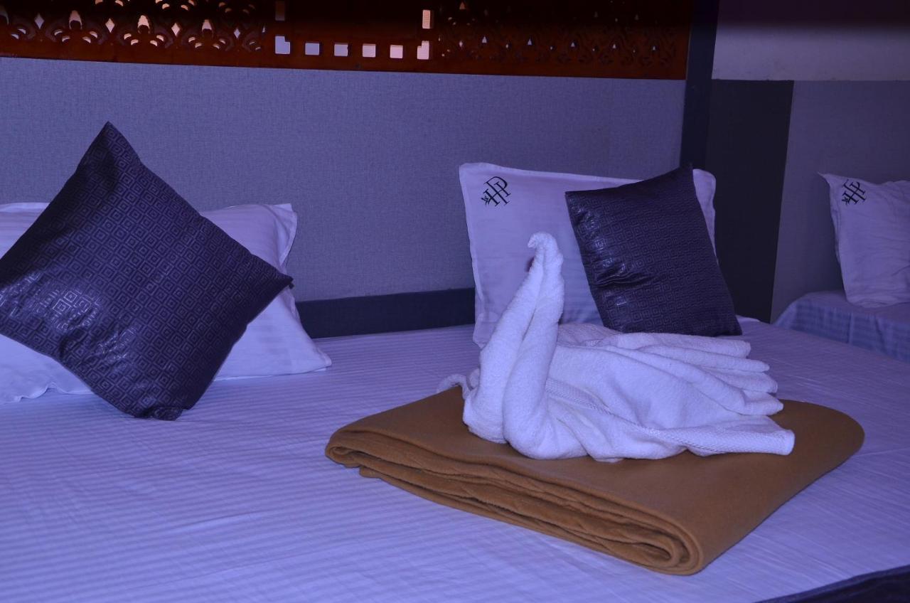 Hotel Panchavarnaa Rāmeswaram 外观 照片